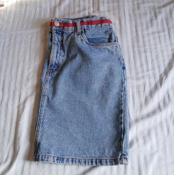Vintage Tommy Hilfiger denim skirt - Picture 6 of 9